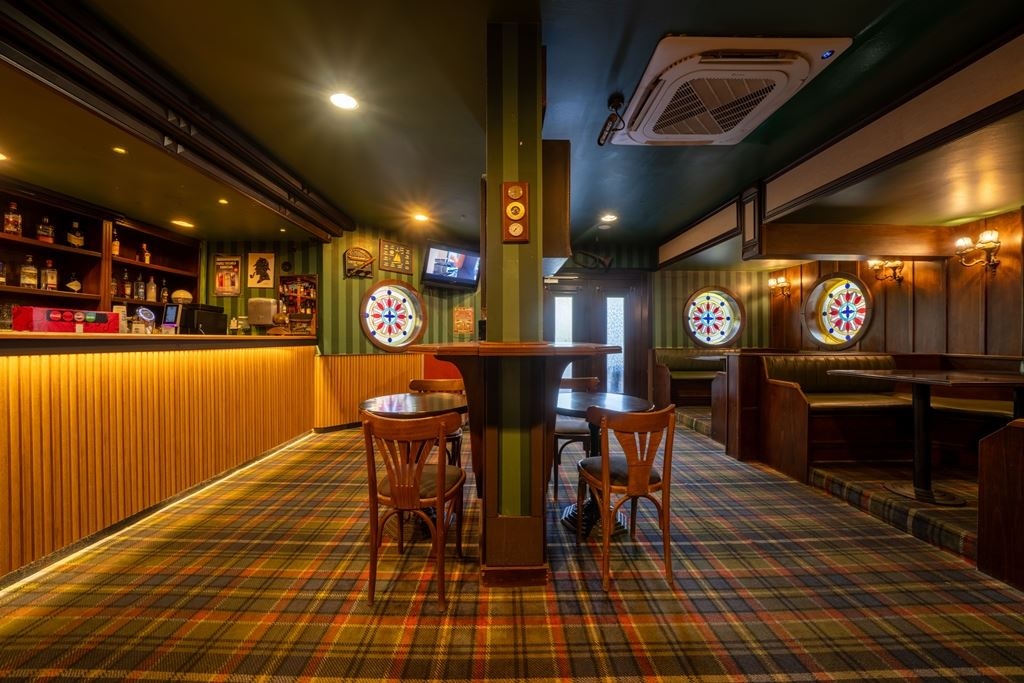 bars-sherlock-holmes-pub