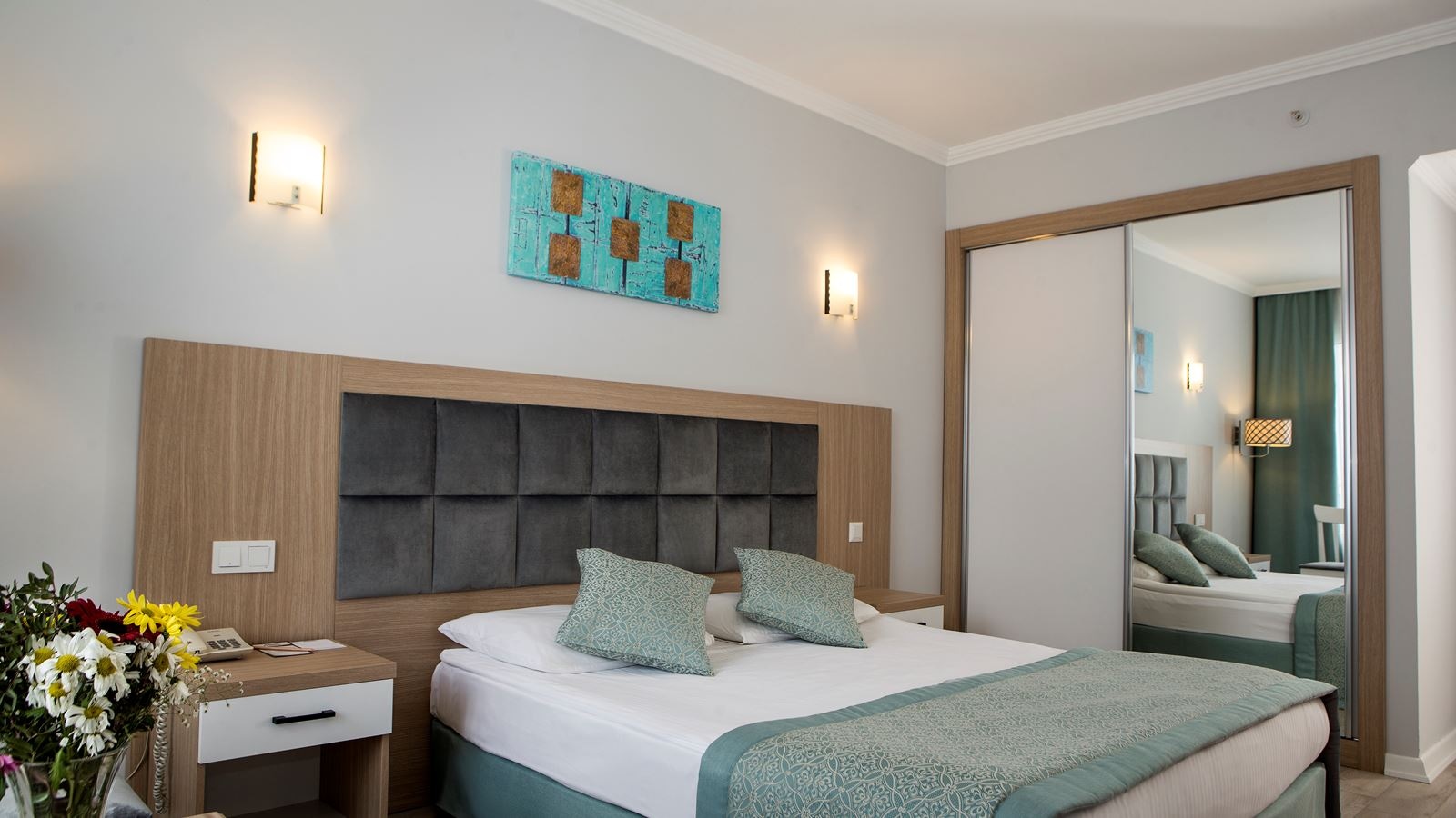 rooms-standart-room-land-view