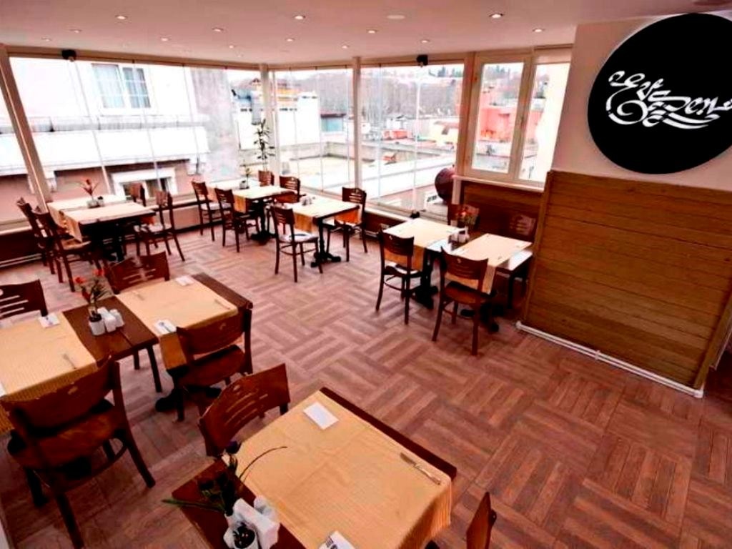 restaurants-breakfast-buffet