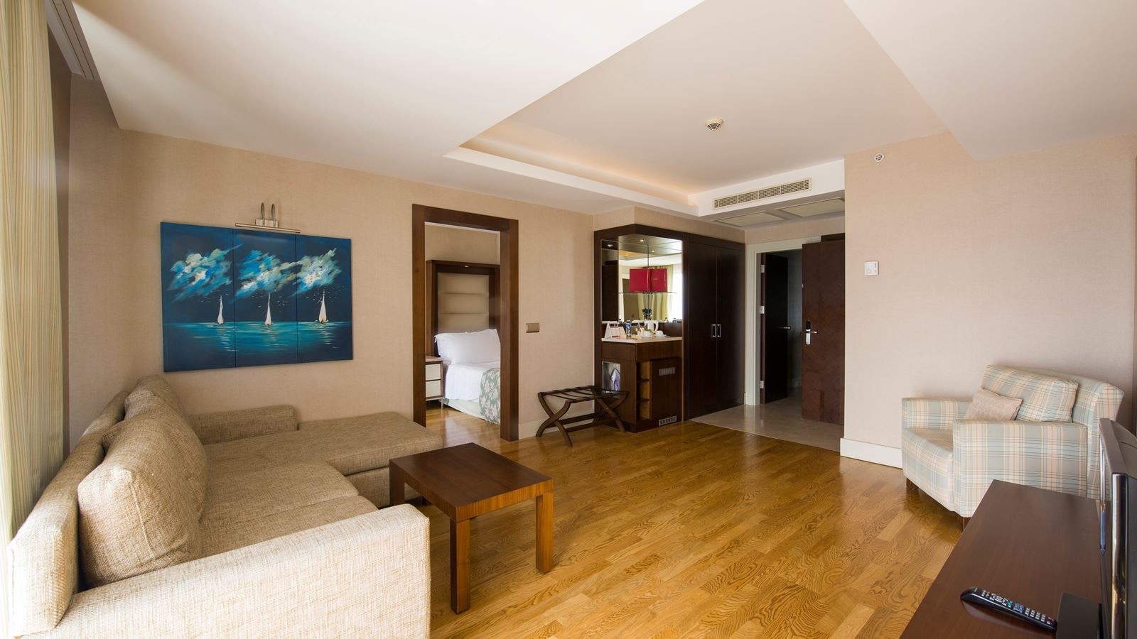 rooms-family-suite-2-bedrooms