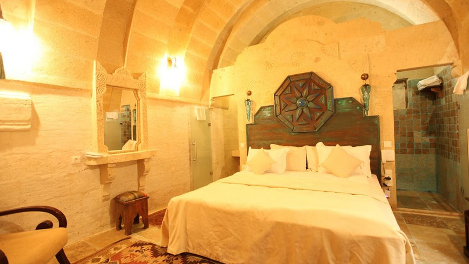 rooms-deluxe-oda-ipek-hanim