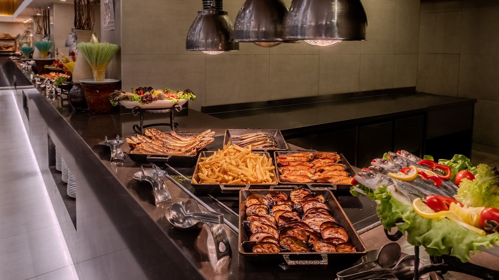 restaurants-main-restaurant