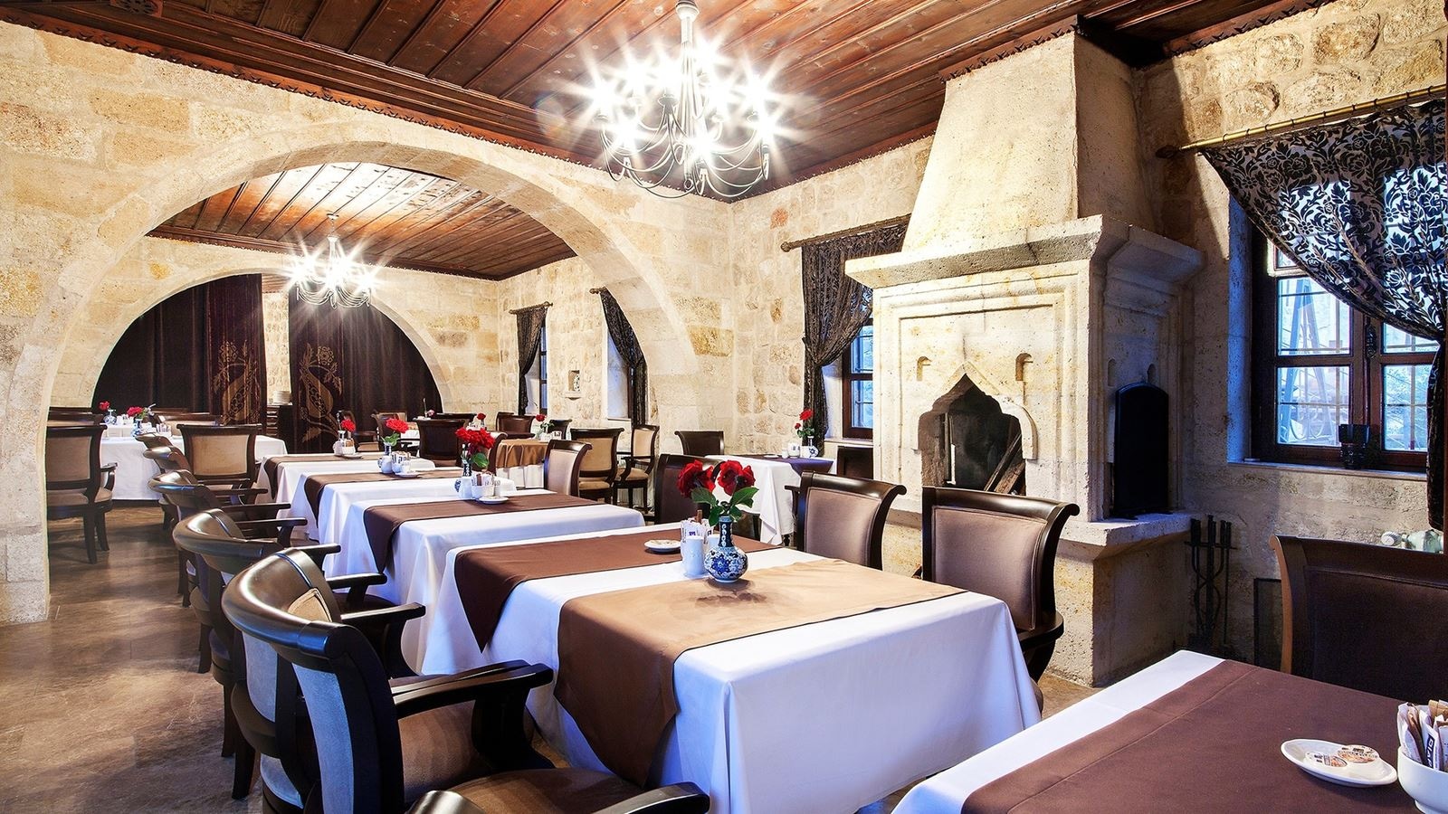 restaurants-main-restaurant