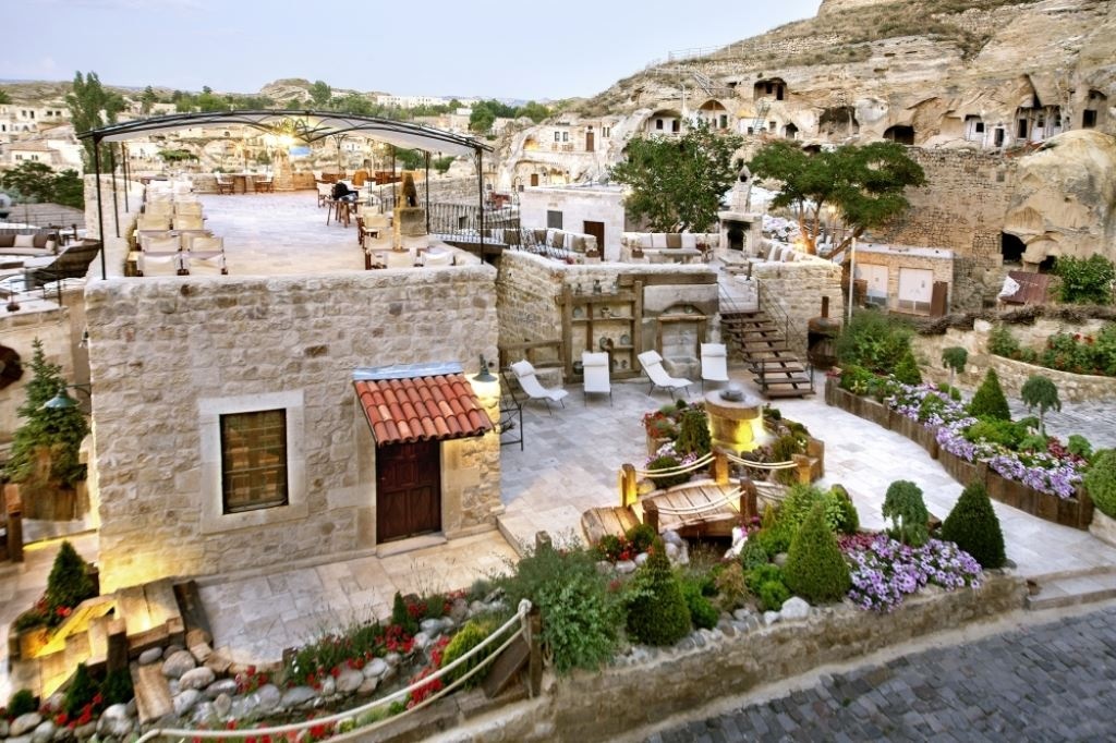 general-main-building