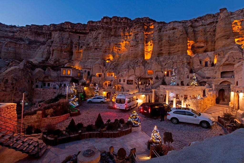 general-main-building