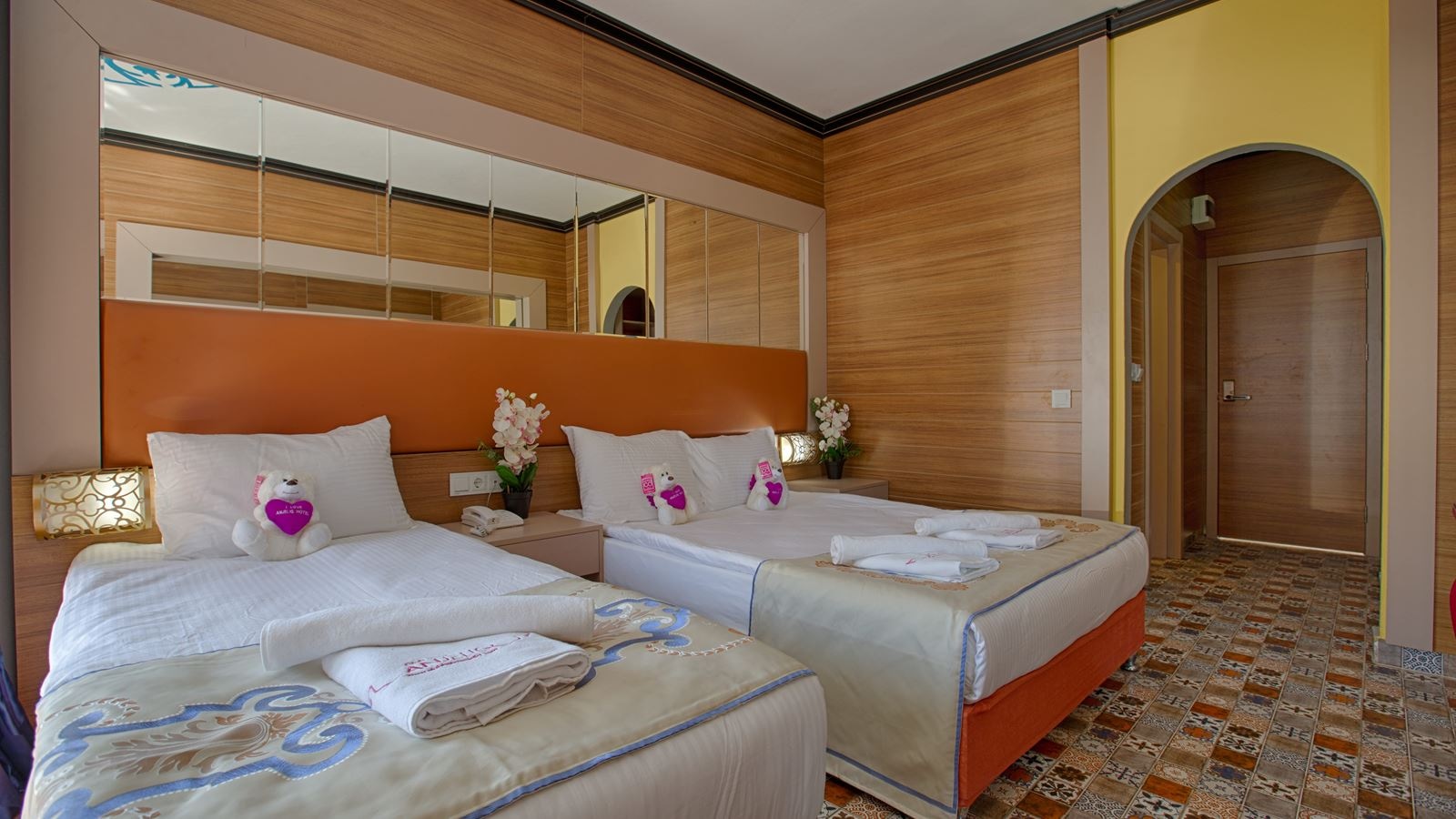 rooms-club-standard-room