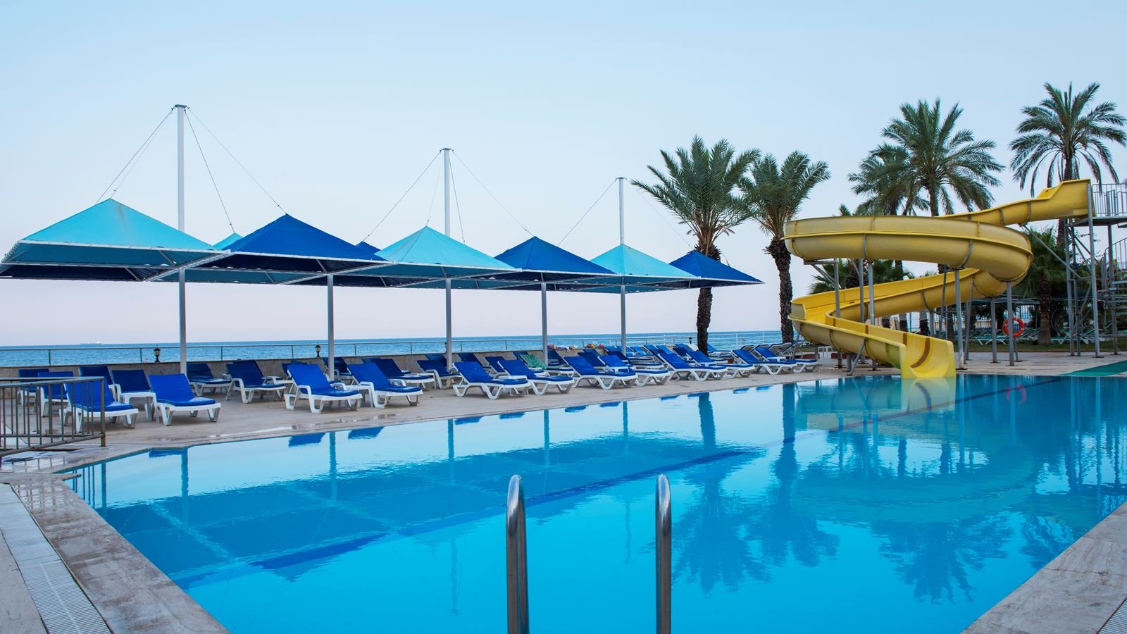 water-park-water-park