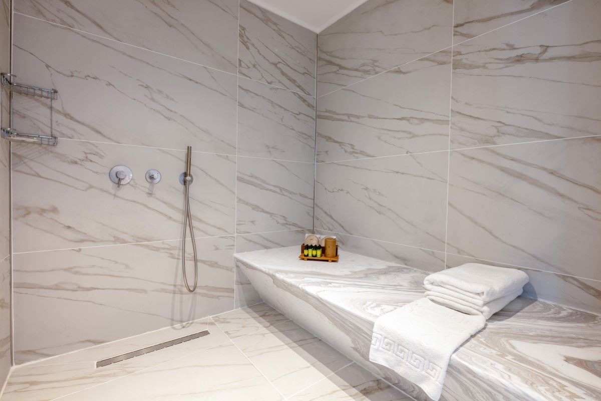 rooms-nido-family-suite-sea-view-venezia-building-6th-floor