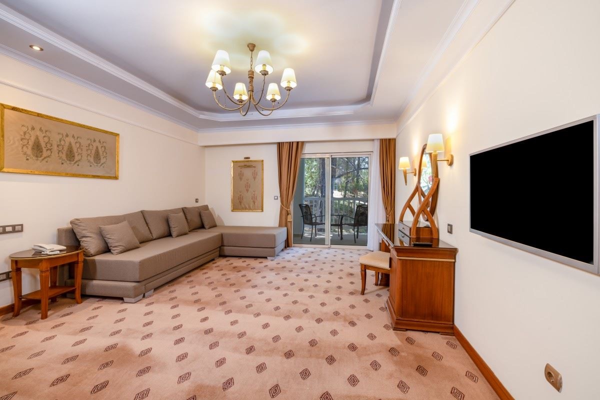 rooms-club-family-suite-grand-istanbul--roma-street