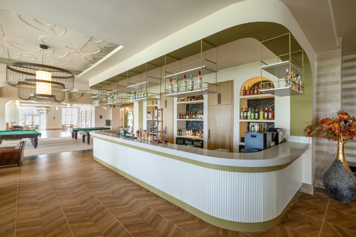 bars-excel-lobby-bar