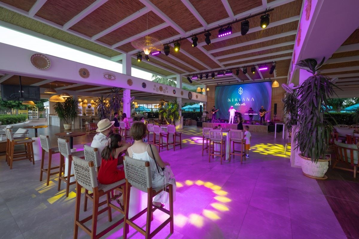 bars-havana-beach-bar