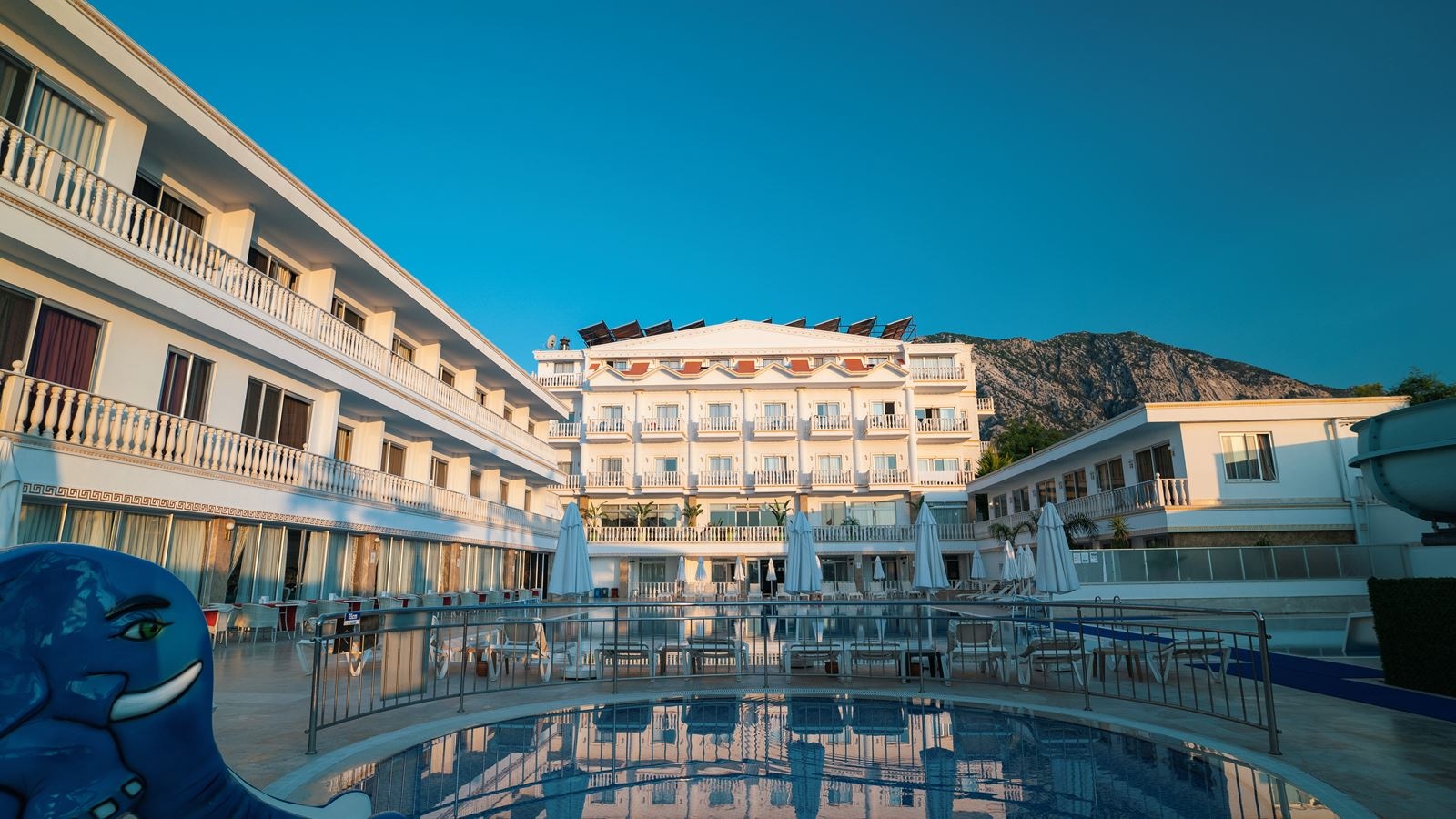 pools-outdoor-childrens-pool