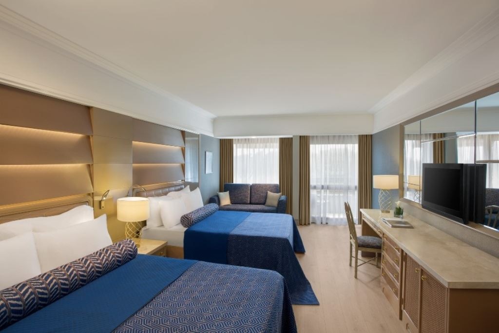 rooms-standard-room-land-view