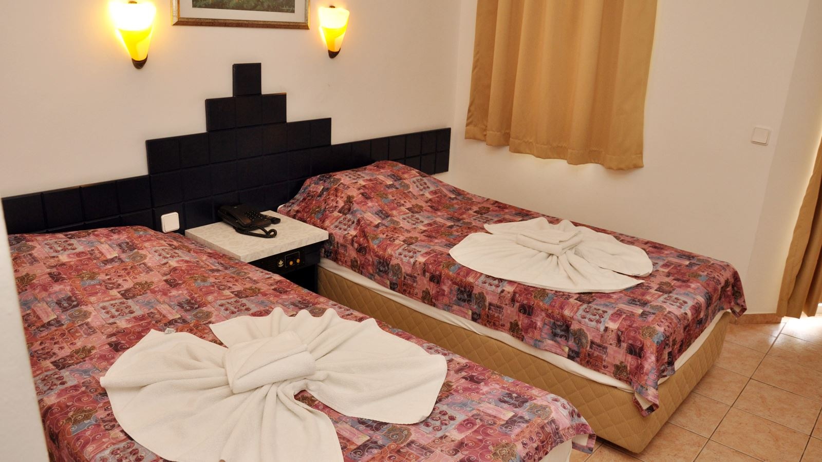 rooms-standard-room-land-view