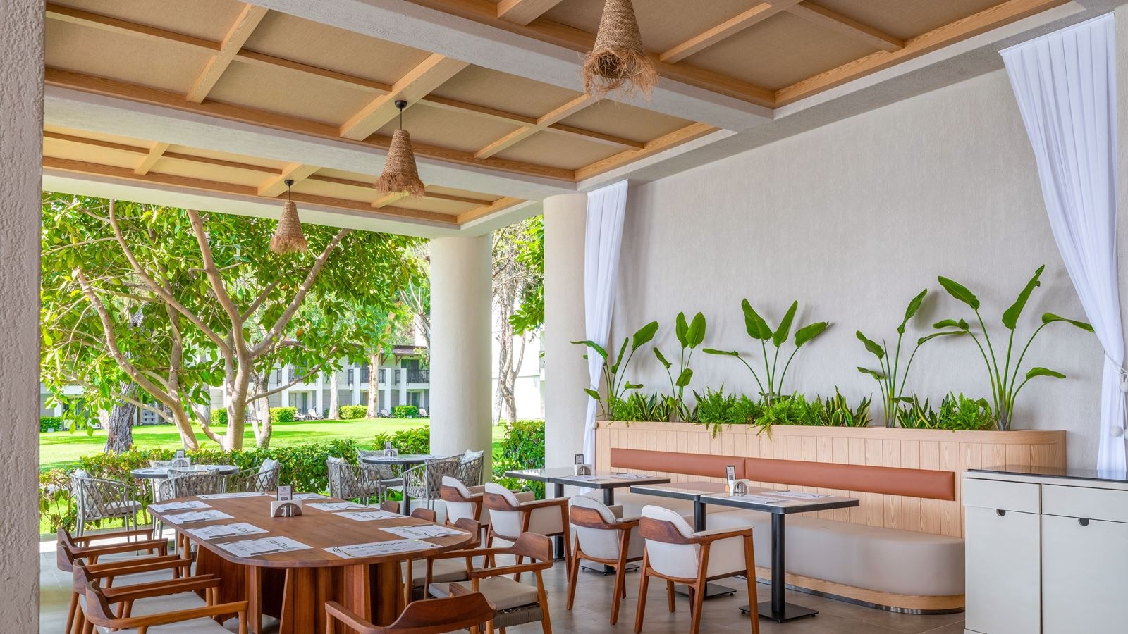 restaurants-pronzo-snack-restaurant