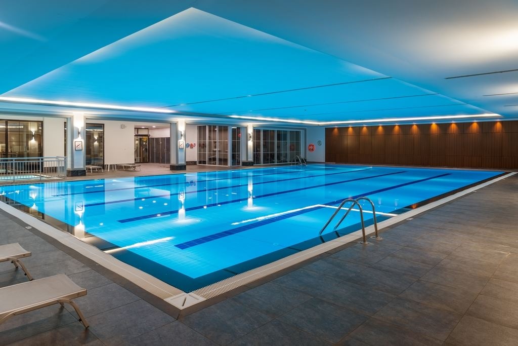 pools-indoor-pool