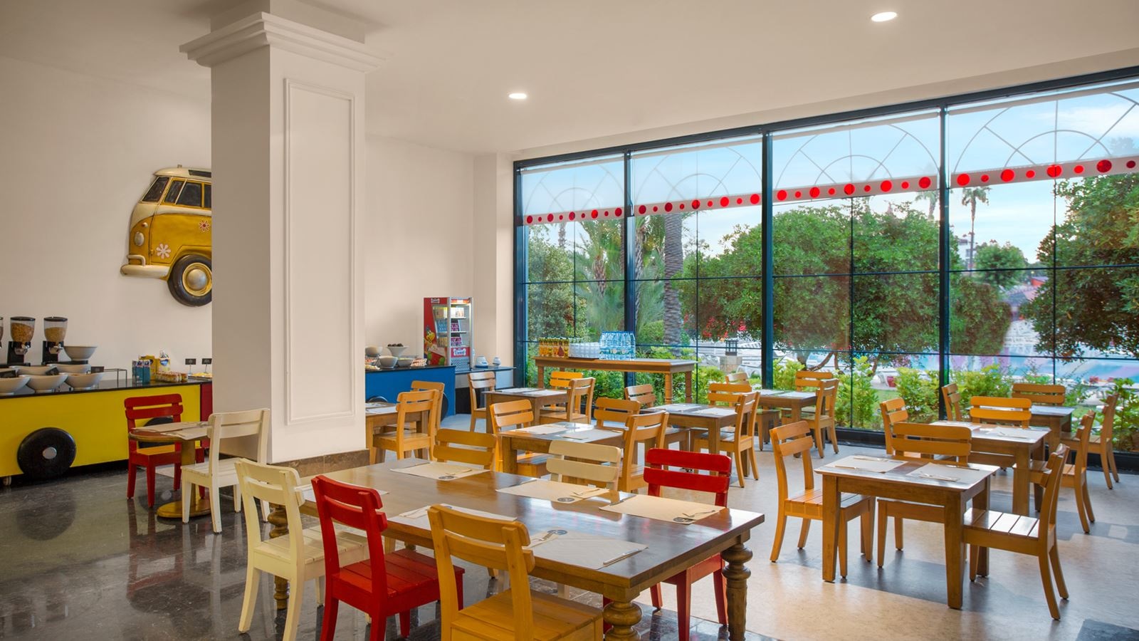 restaurants-main-restaurant