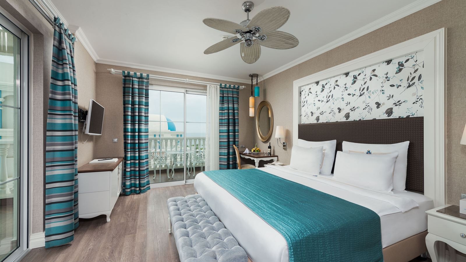 rooms-superior-suite