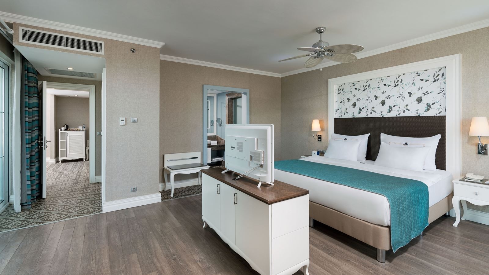 rooms-king-suite-sea-view