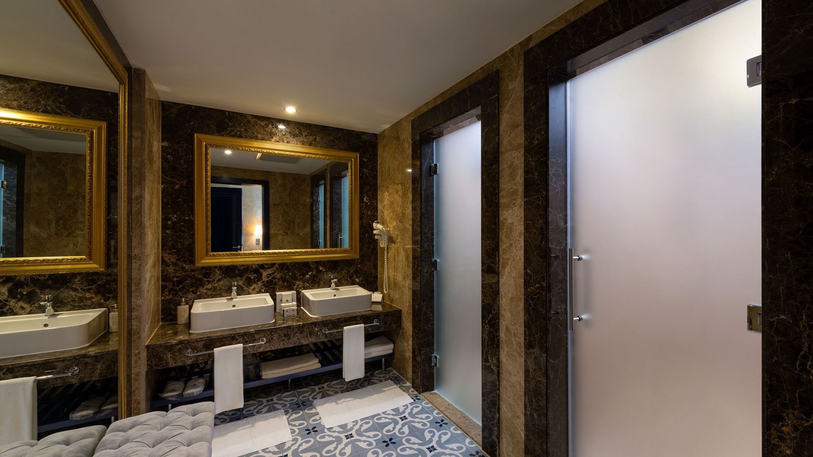 rooms-presenditial-villa