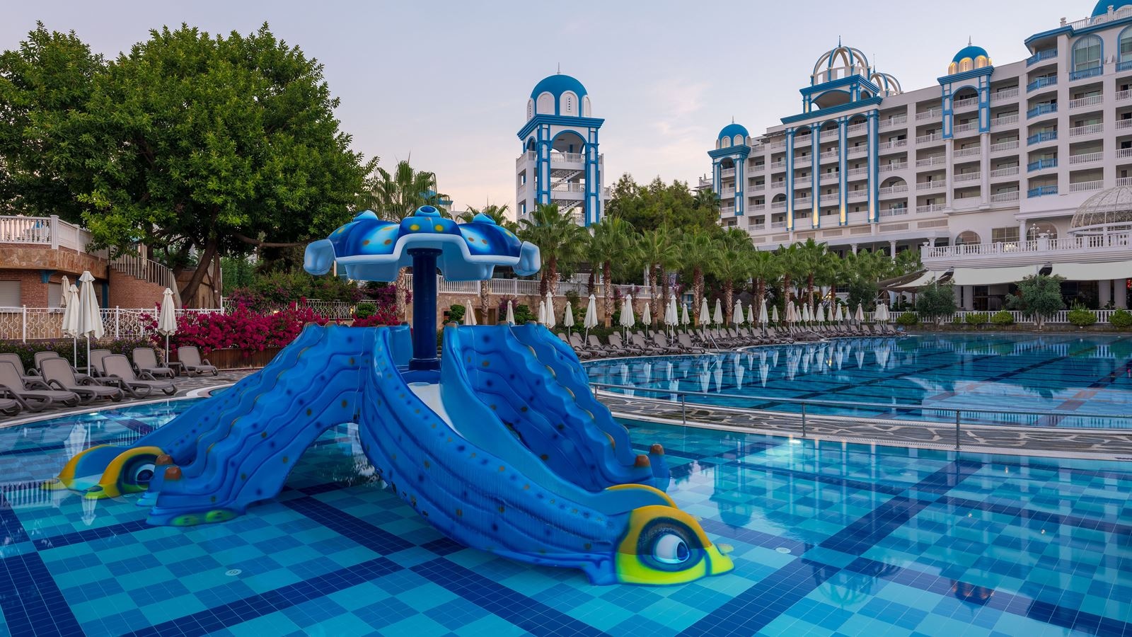 pools-outdoor-childrens-pool