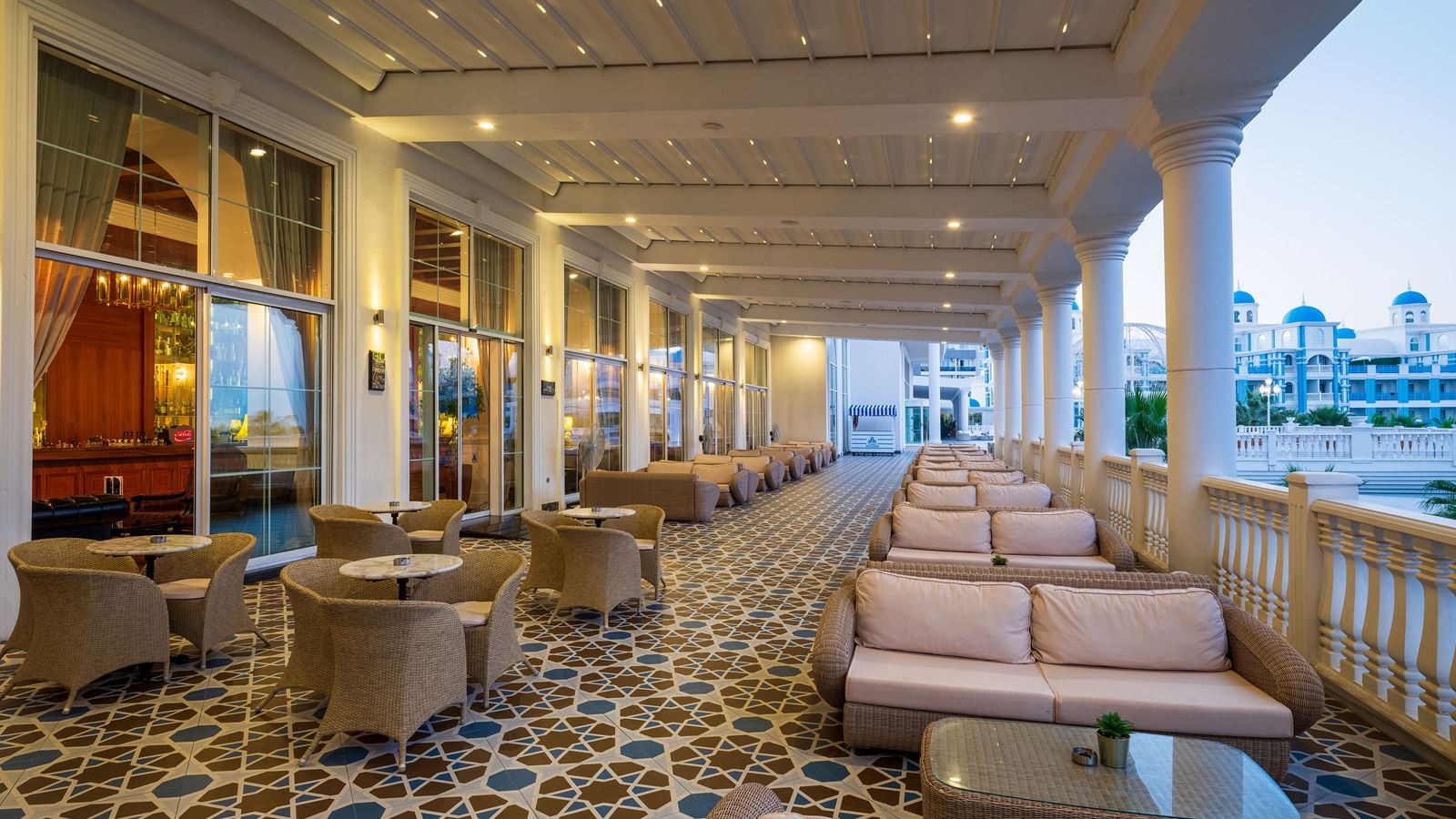 bars-cetrus-lobby-bar