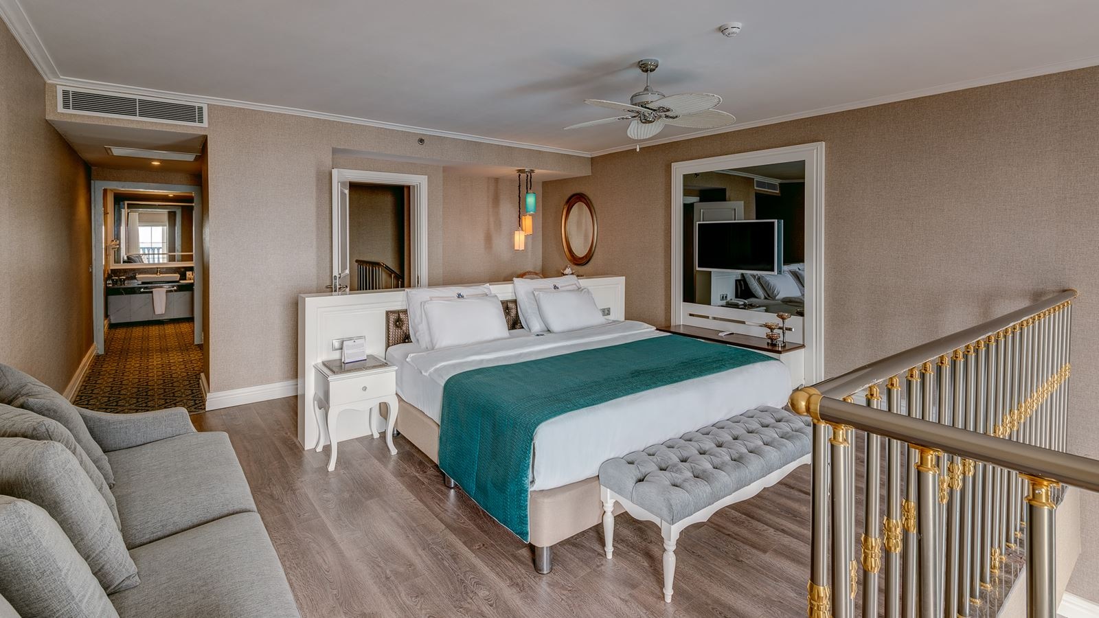 rooms-dublex-suites-land-view