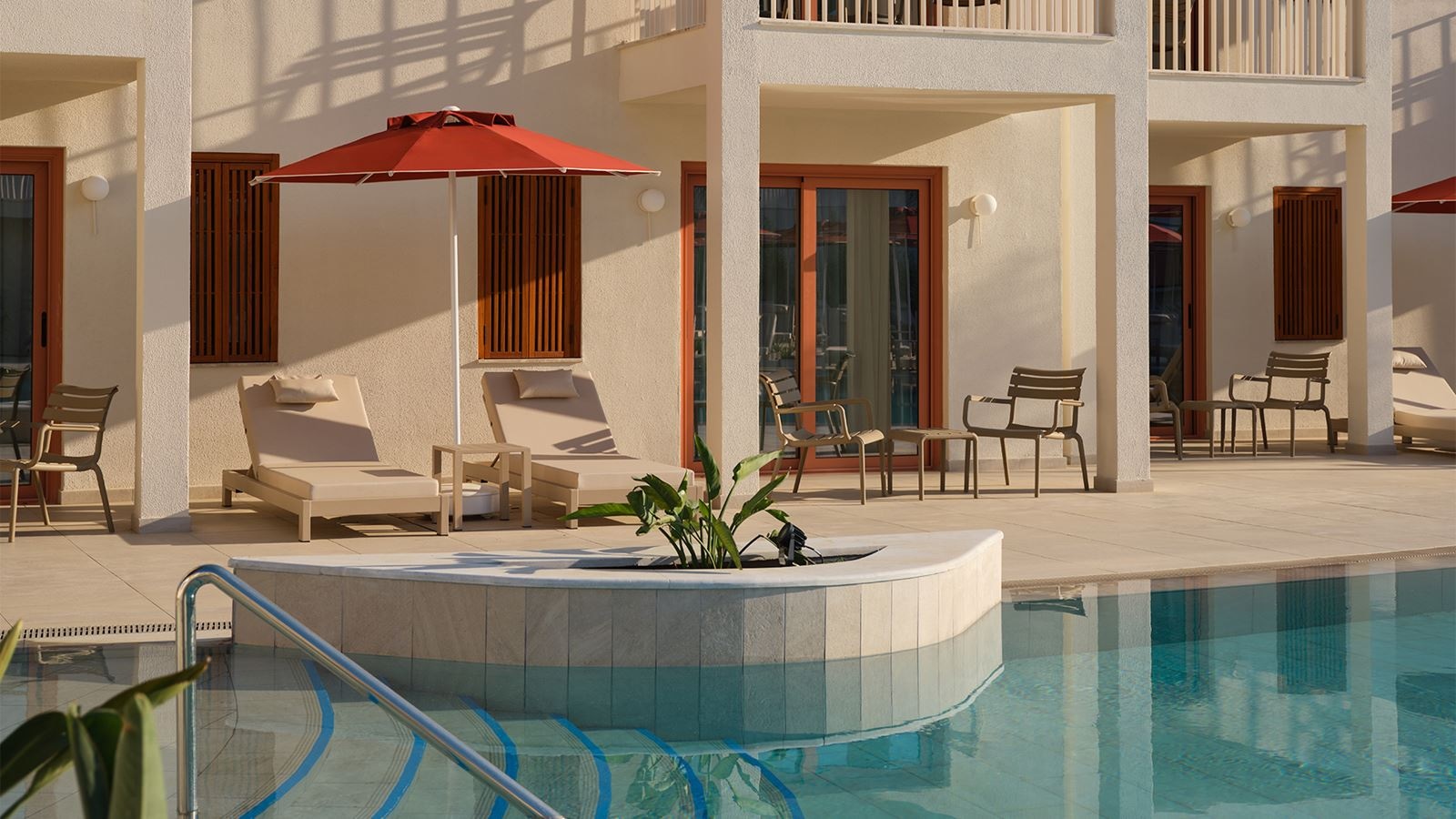 rooms-lagoon-suite-direct-pool-acceess