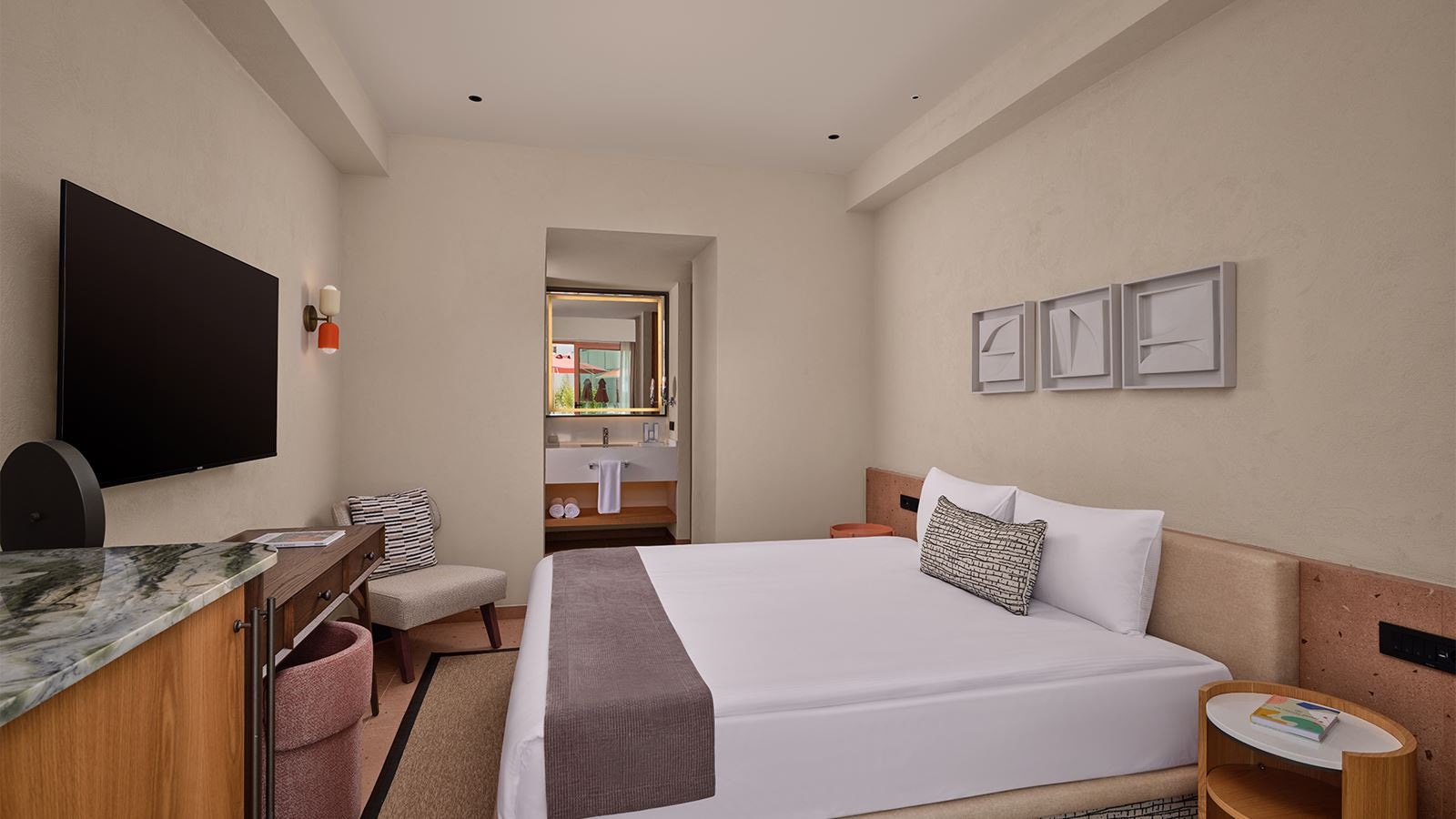 rooms-lagoon-premium-suite-direct-pool-access