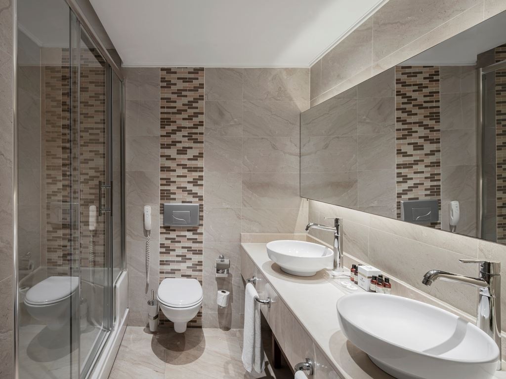 rooms-select-family-swim-up