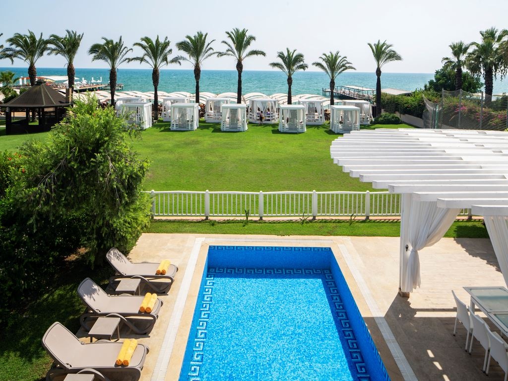 rooms-presidential-villa