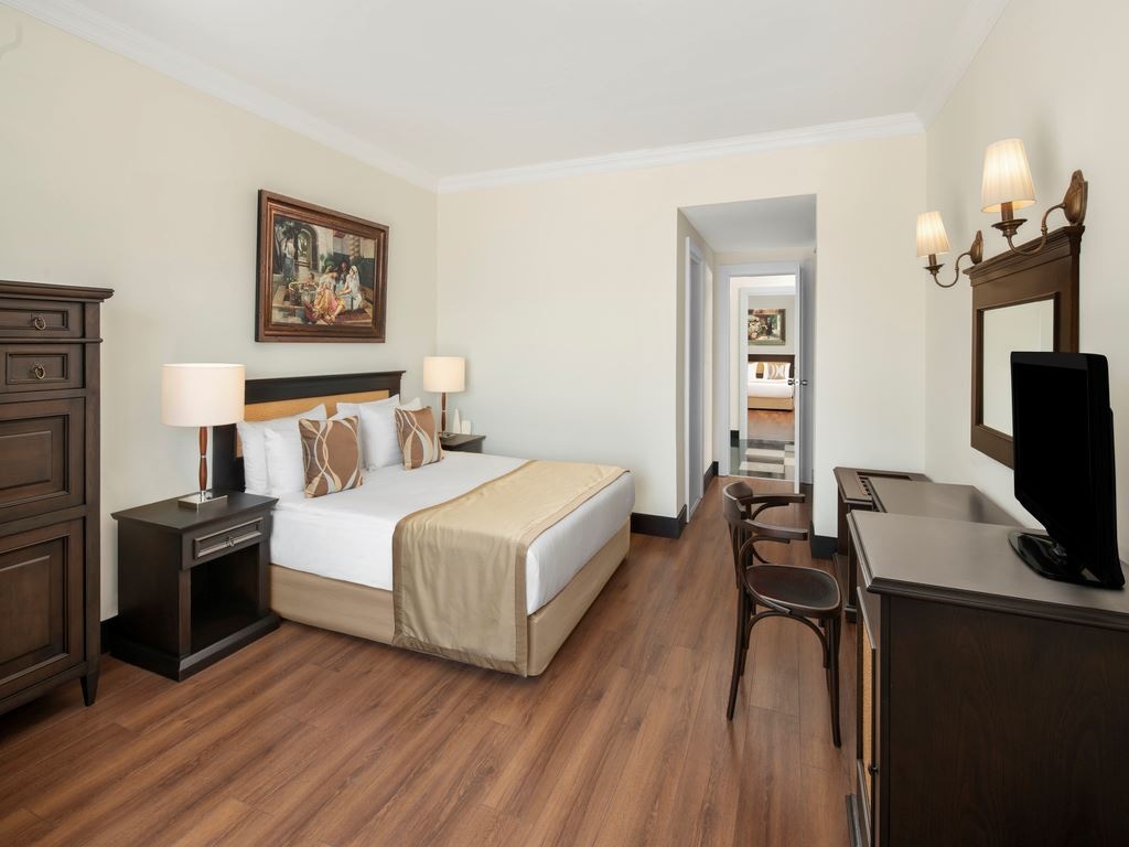 rooms-presidential-villa