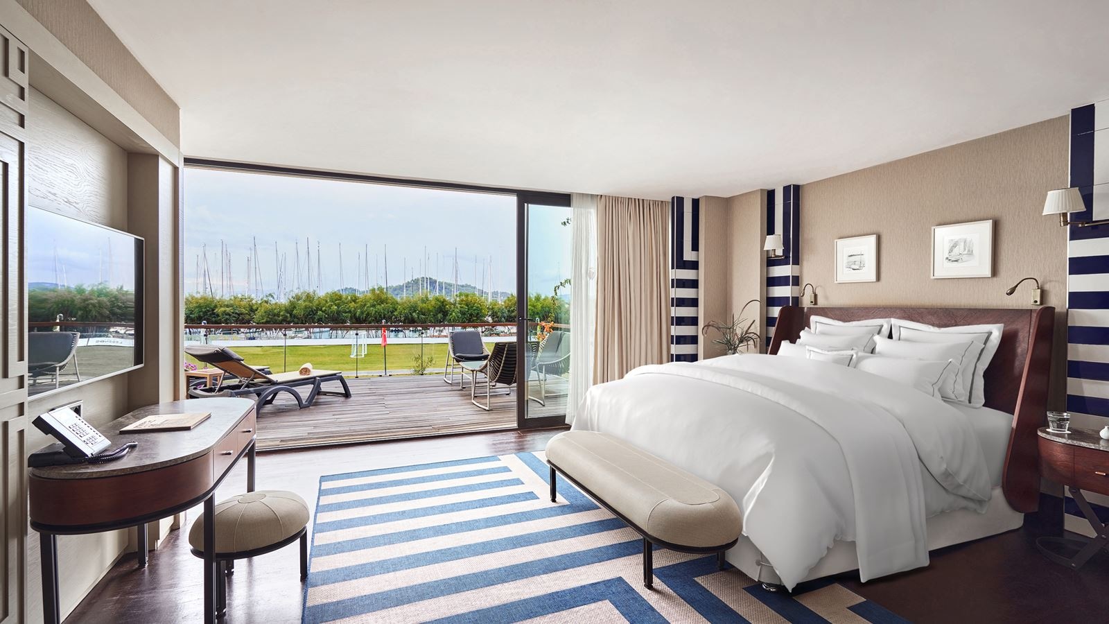 rooms-grand-suite-room