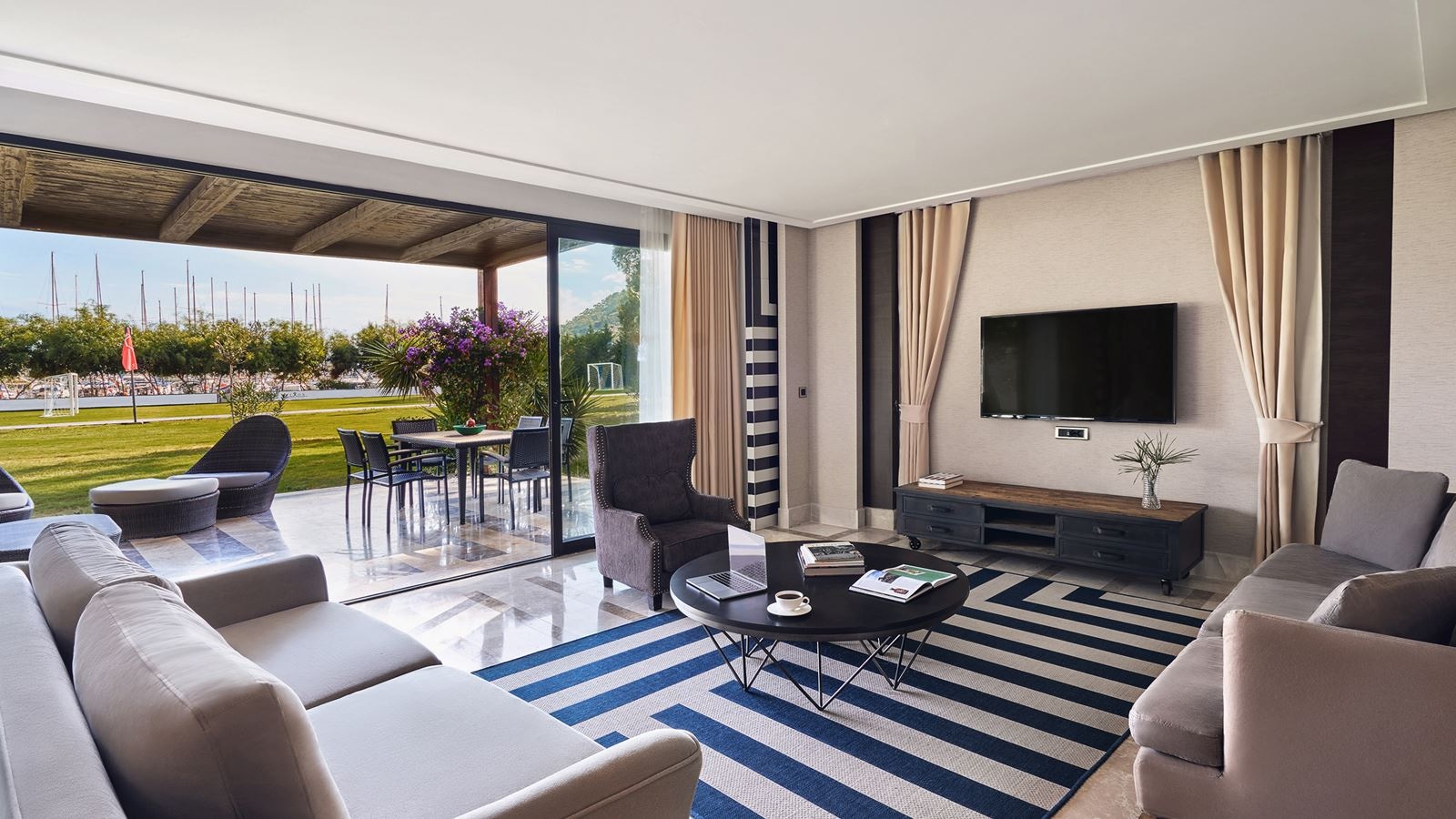 rooms-grand-suite-room