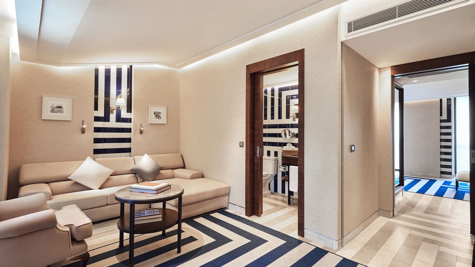 rooms-junior-suite-room