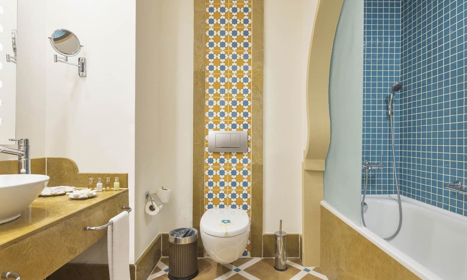 rooms-annex-building-pool-room-pool-view-with-balcony