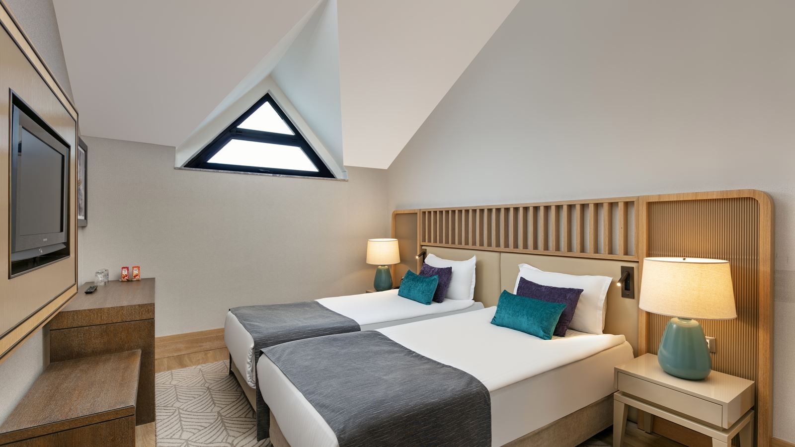 rooms-family-triplex