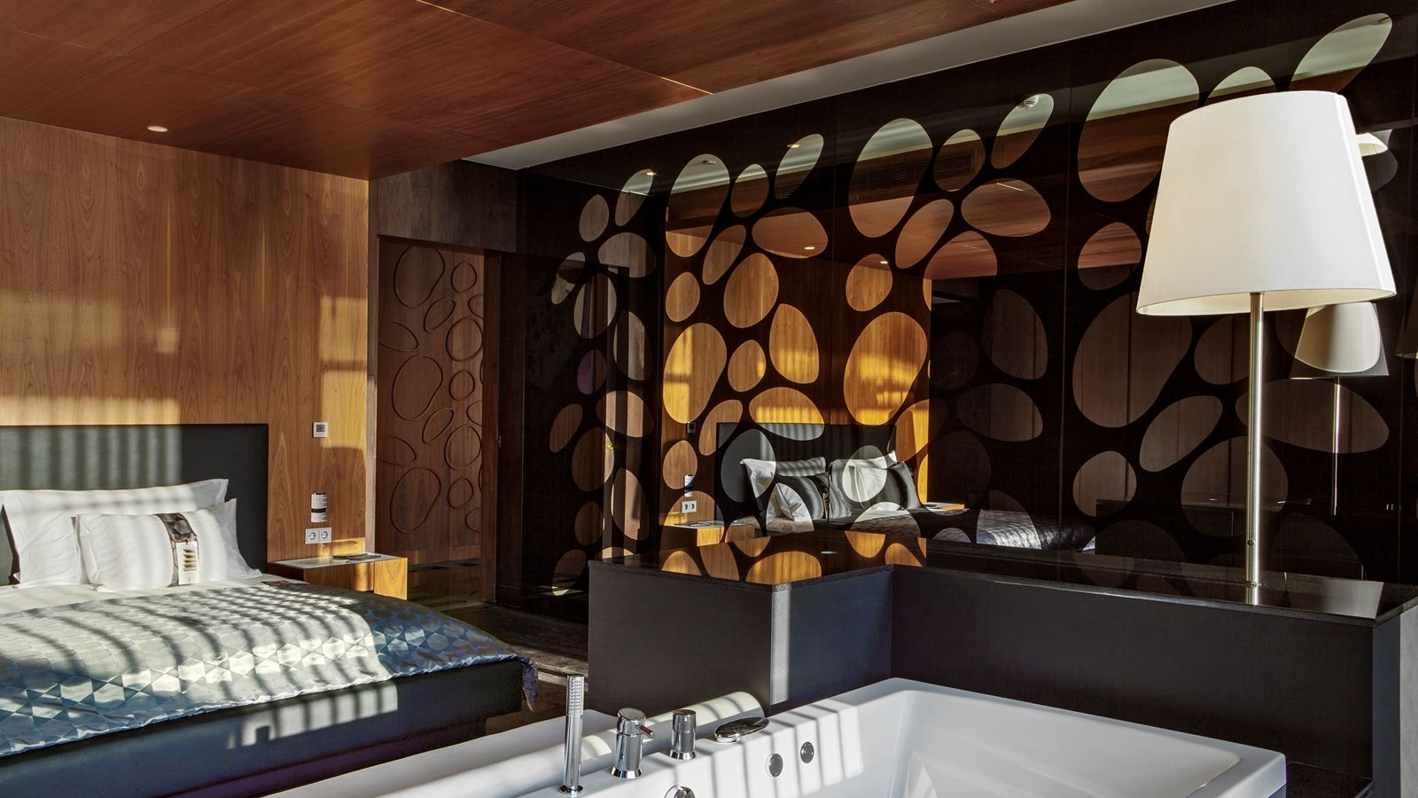 rooms-beach-villa-3-bedrooms