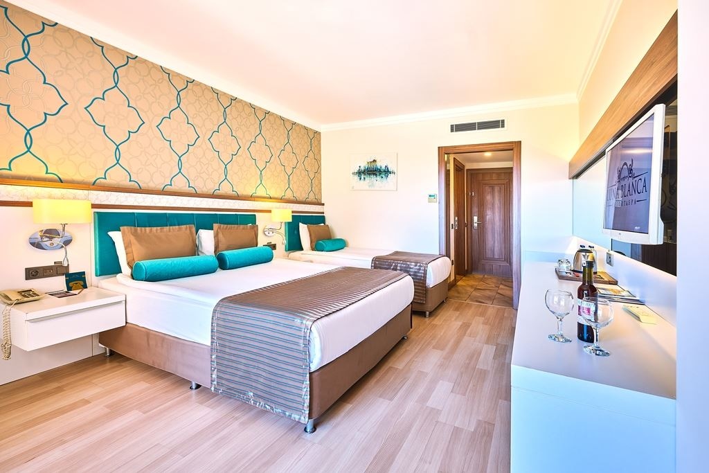 rooms-standard-room-sea-side