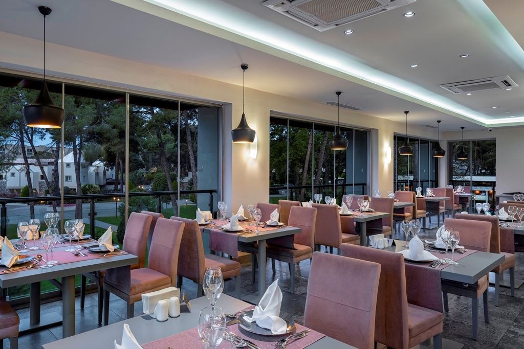 restaurants-main-restaurant