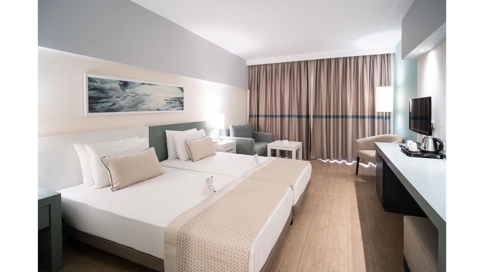 rooms-superior-family-room-sea-view