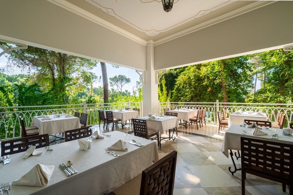 restaurants-elia-greek-a-la-carte-restoran