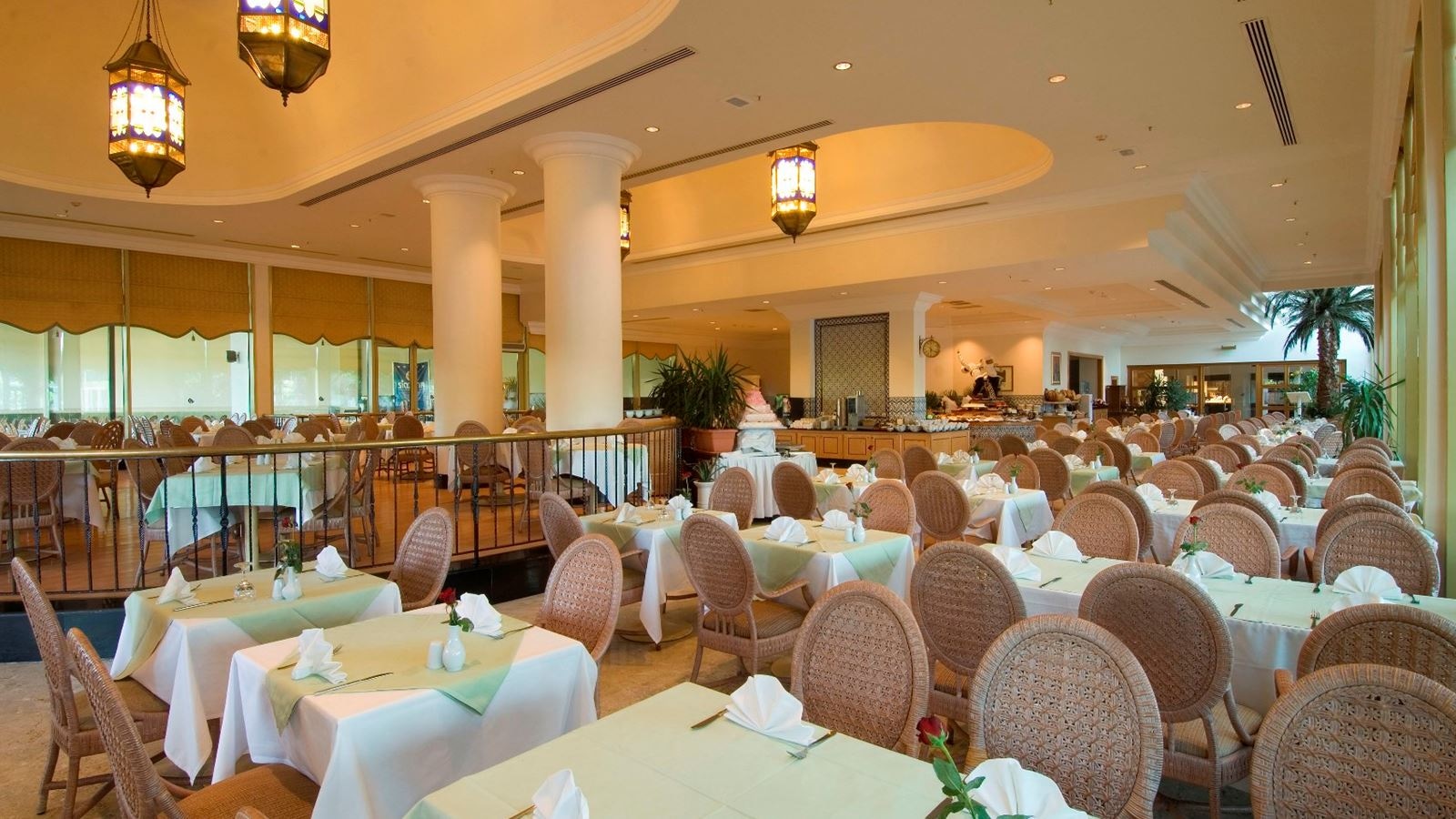 restaurants-main-restaurant