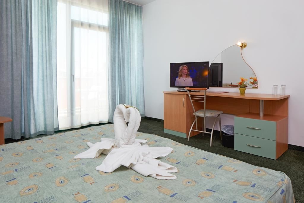 rooms-standard-room-balcony-bestprice