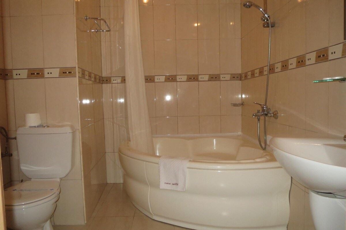 rooms-quad-annex-room-balcony-or-terrace