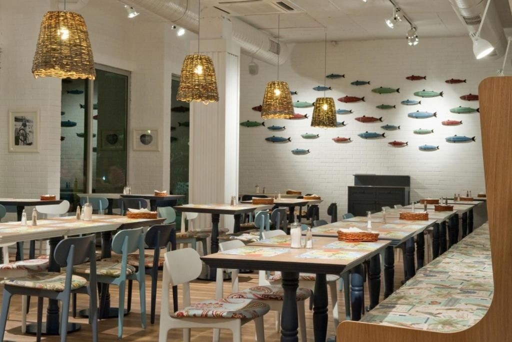 restaurants-restaurants