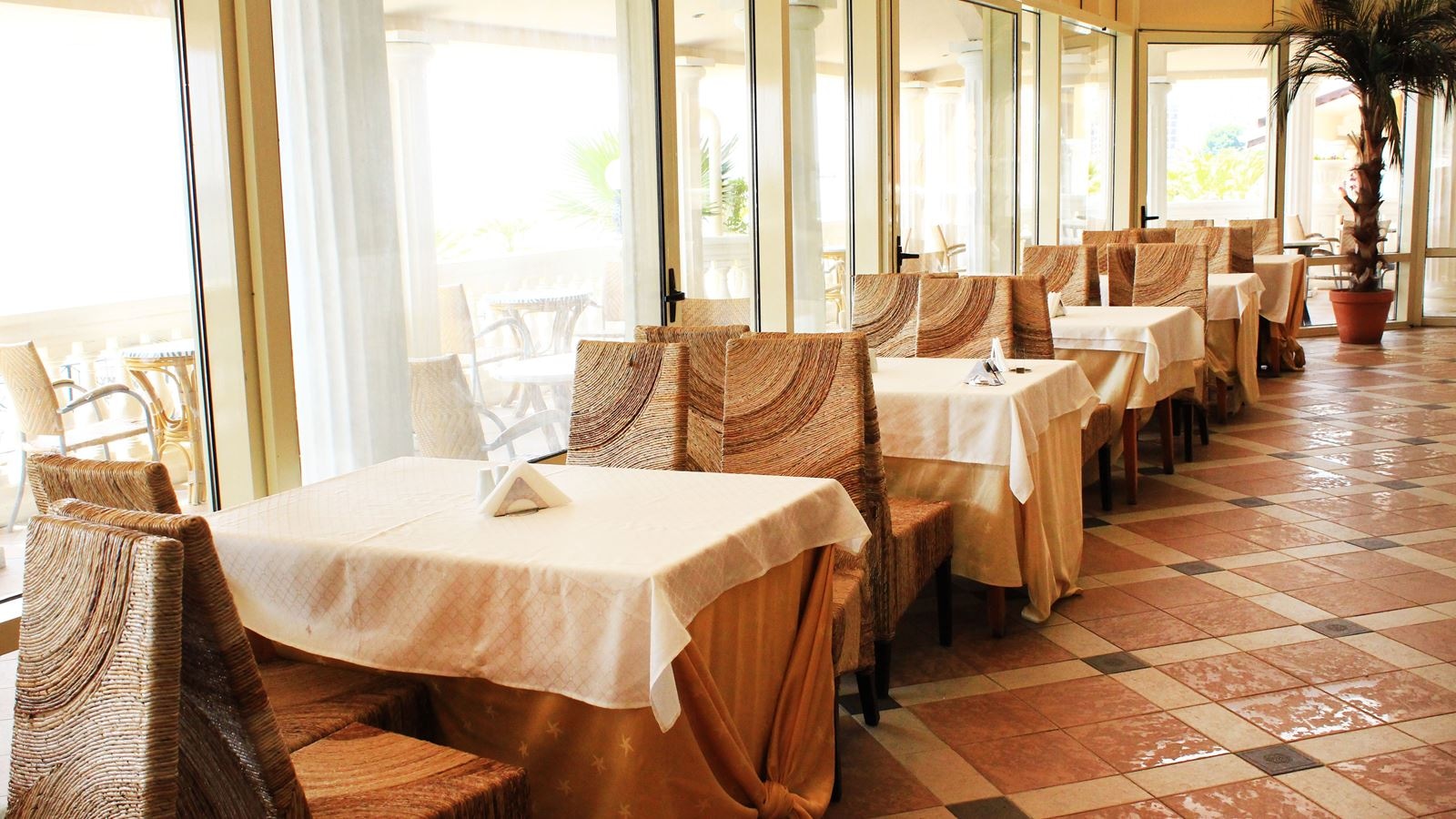 restaurants-main-restaurant