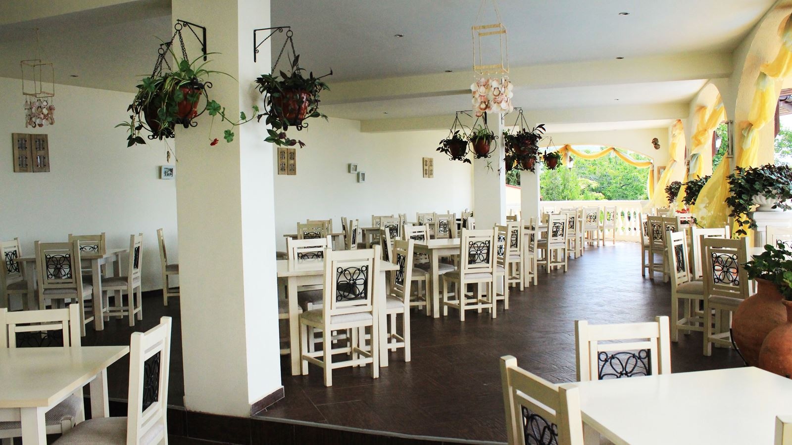 restaurants-mediterranean-restaurant