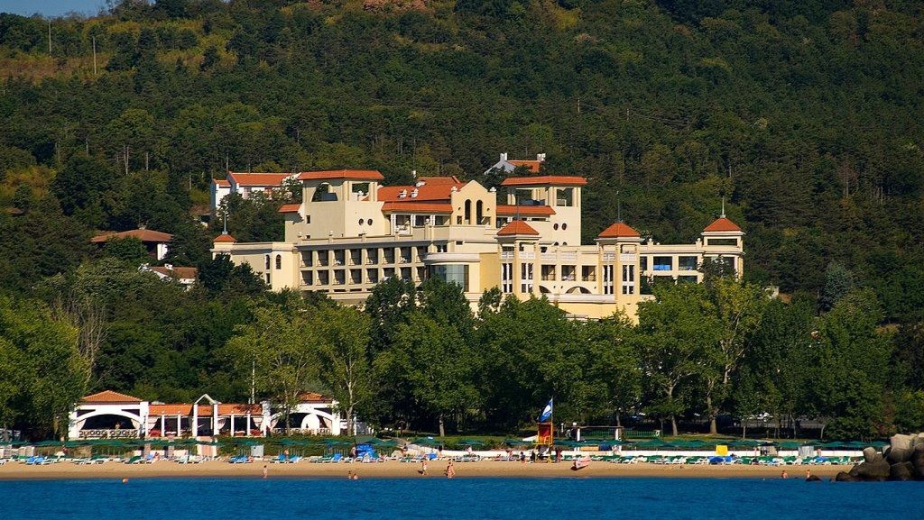 general-main-building