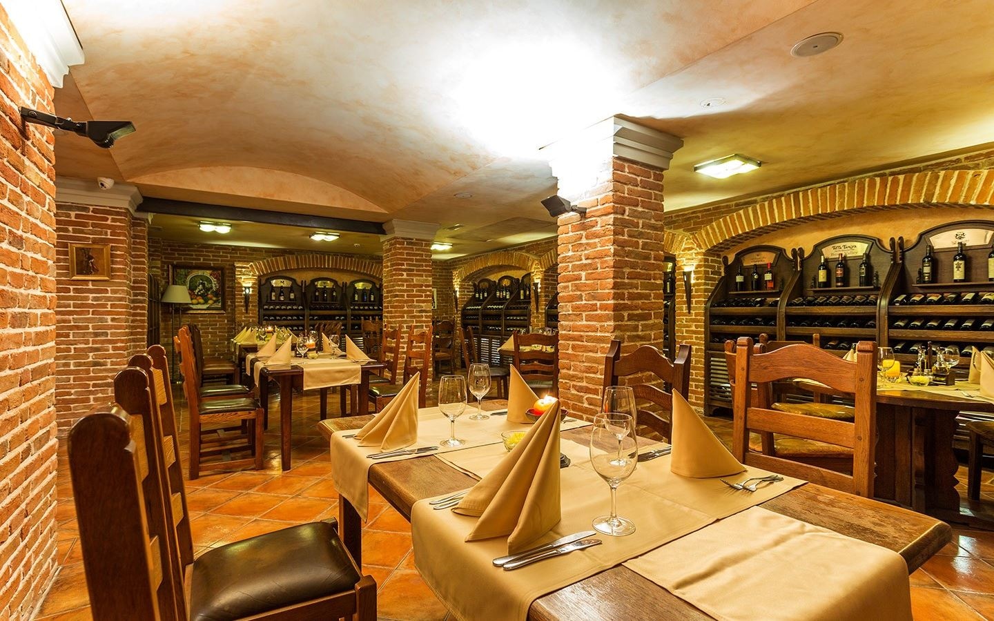 restaurants-enoteca-winery